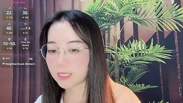77-Vicky webcam