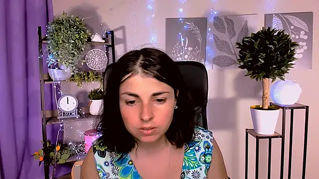 MartaEdams webcam