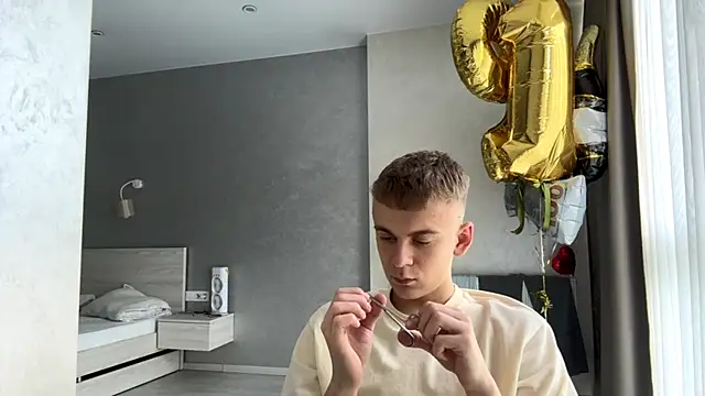 SoloFury webcam