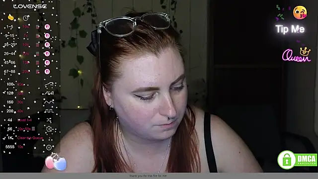 Alicia_love00 webcam