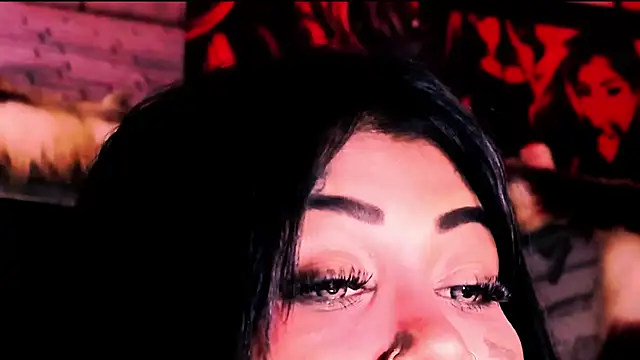 indian_dreamgirl webcam