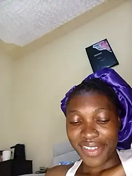 hot_ebony30 (F young) - FIX MY LAPTOP SCREEN