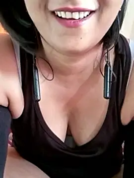 Queen_Kushi4 webcam