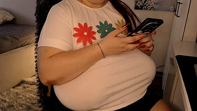 SilkQueenn webcam