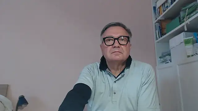 you6me (M grandpa) - Naked show cum