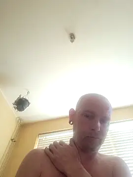piercingpik live sex cam