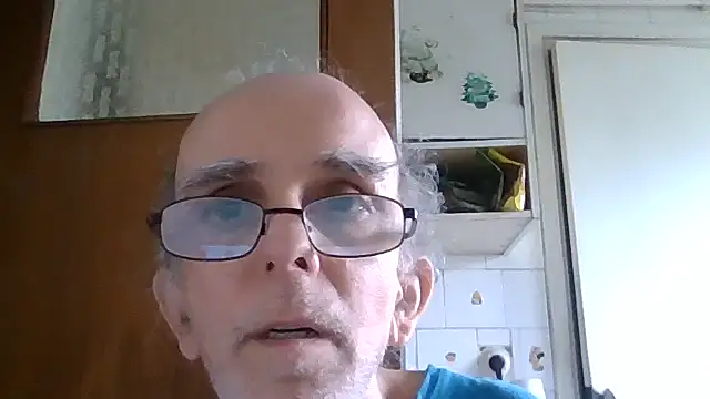 mariusica1@xh webcam