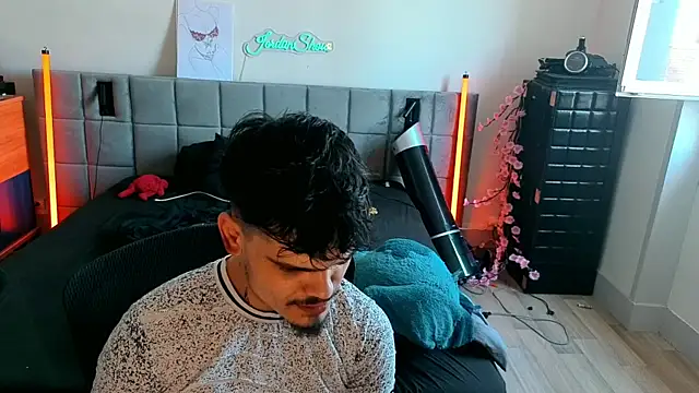 JordanShow live cam