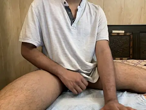 RoyalTeaseX webcam