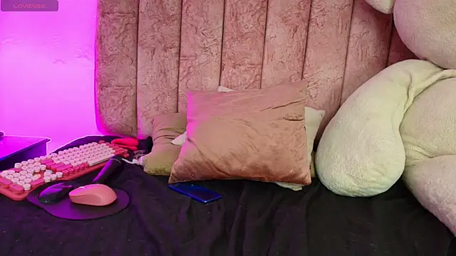 Allison_Dubois webcam