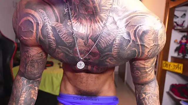logan_hugh8 live cam