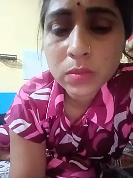 life_of_diya - Life_Of_Diya's free webcam - UK Sex Cams