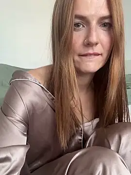 BritneyHall live cam