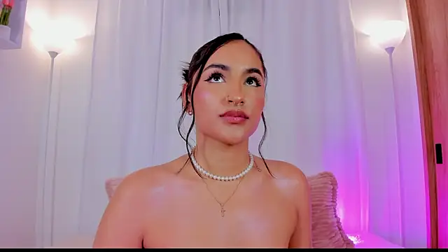 Aishapeyton_ webcam