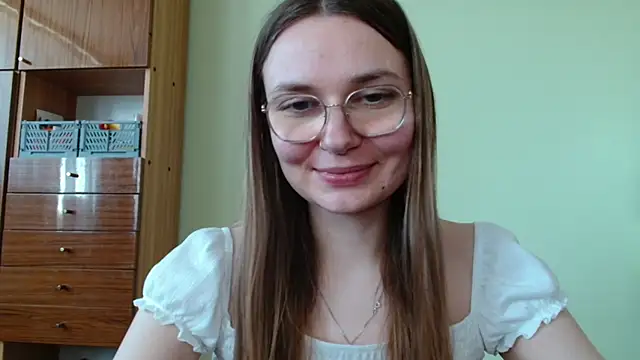 LooveELLYx webcam