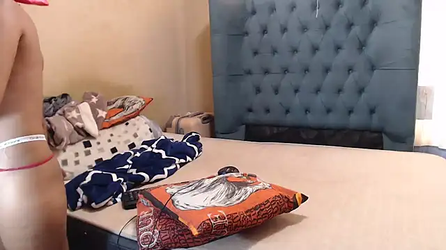 EbonyEssence webcam