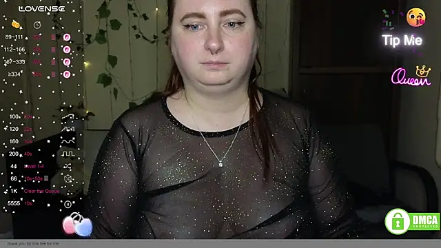 Alicia_love00 webcam