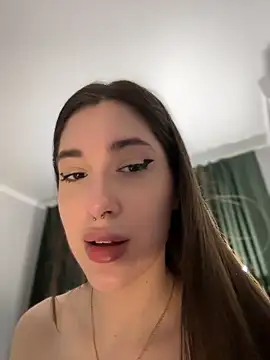 BOOMFOXY live sex cam