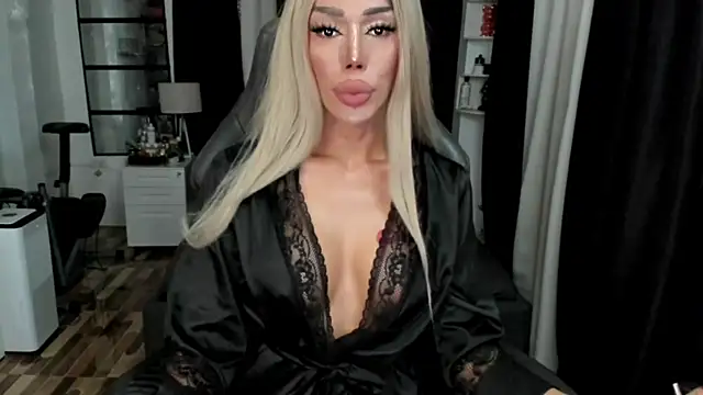 Forever_MissCandace webcam