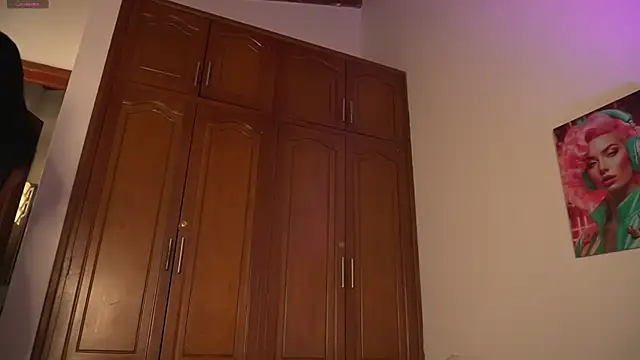 pocahotass_11 webcam