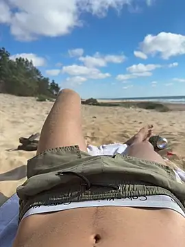 Qubelede17 - Male webcam sex chat