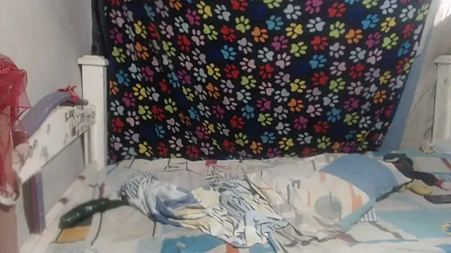 ELIZABET2- webcam