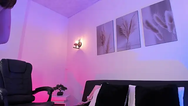 Sweet_sin15 webcam