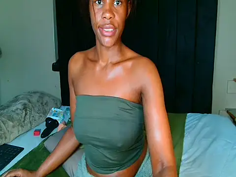 CaramelCandyxx webcam