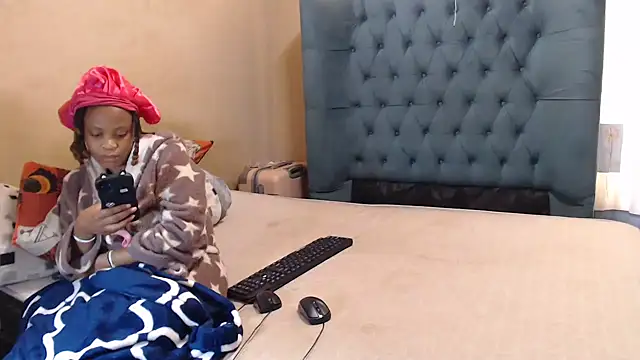 EbonyEssence webcam