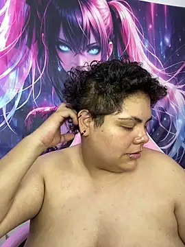 Hailey_Curvy live cam