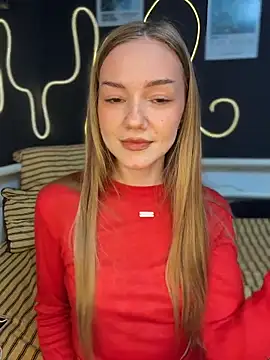 MilaMoone webcam