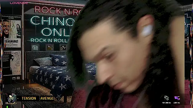 chino_roz webcam