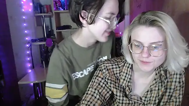 __Freya___ webcam