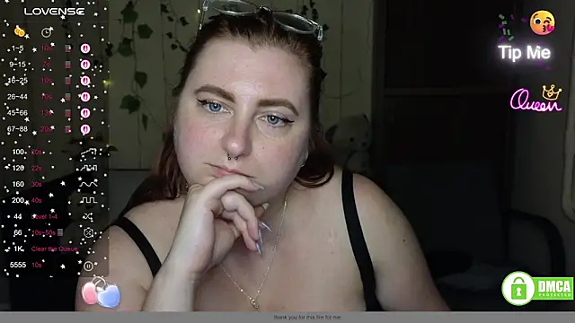 Alicia_love00 webcam