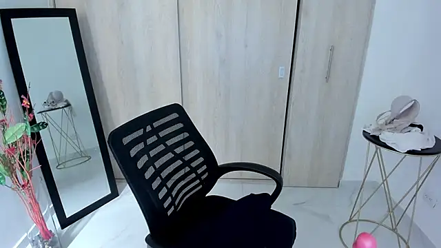 Adele_Sweett webcam