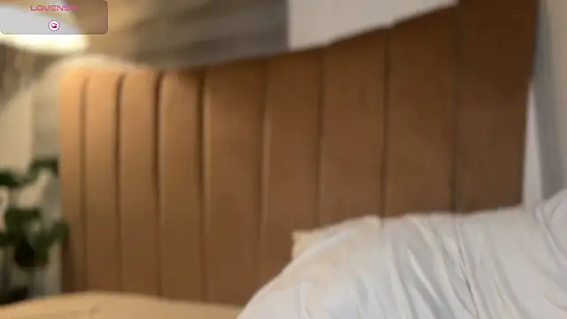 jewel_sparkles (T young) - CUM AND SWALLOW AT GOAL