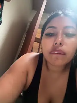 emmyjhonson07 webcam