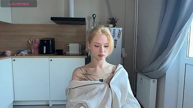 lisa_barbie webcam
