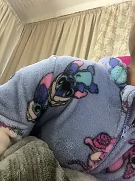 NaughtyShawdy webcam