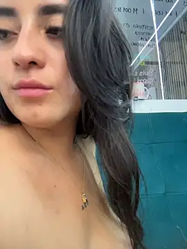 Antonella_Julieta webcam