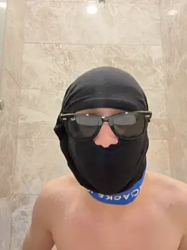 turkishtwinkefe (M twink) - duş almaya başla  start taking a shower