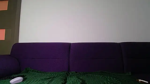 Julianna68 webcam