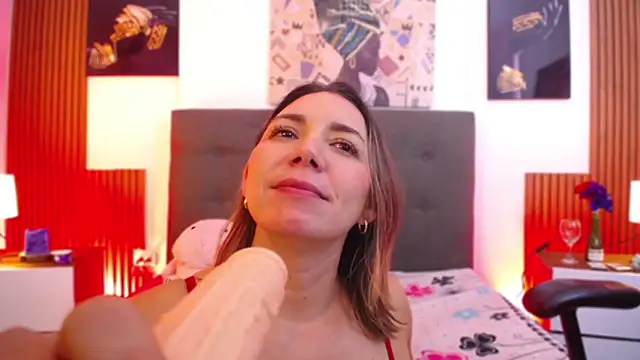 milfsecret69 webcam