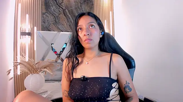 Valery_wang webcam