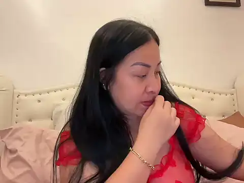 NaughtySCARLETSIN webcam