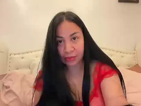 NaughtySCARLETSIN webcam