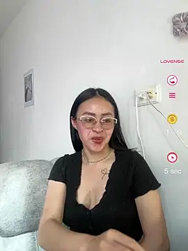 Anni_Rose