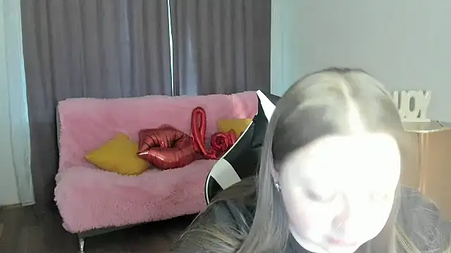 GirlPlayer webcam