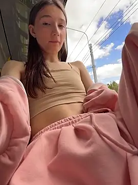 hiding-mila