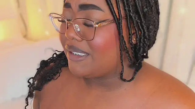 Ayanaa_Ebony_ webcam
